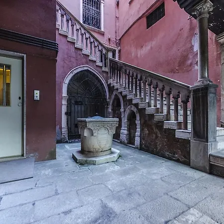 Apartment Historic Venice